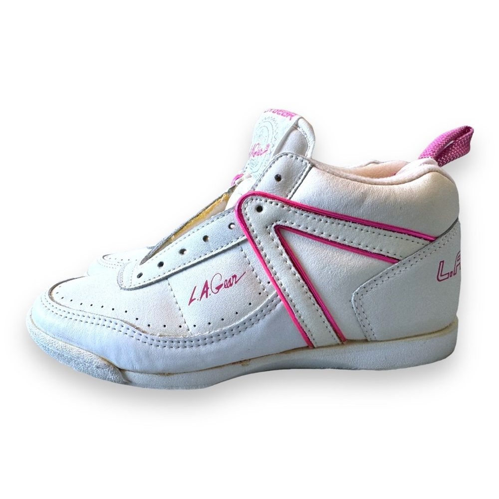 Vintage 80's/90's L.A. Gear High Top sneakers.